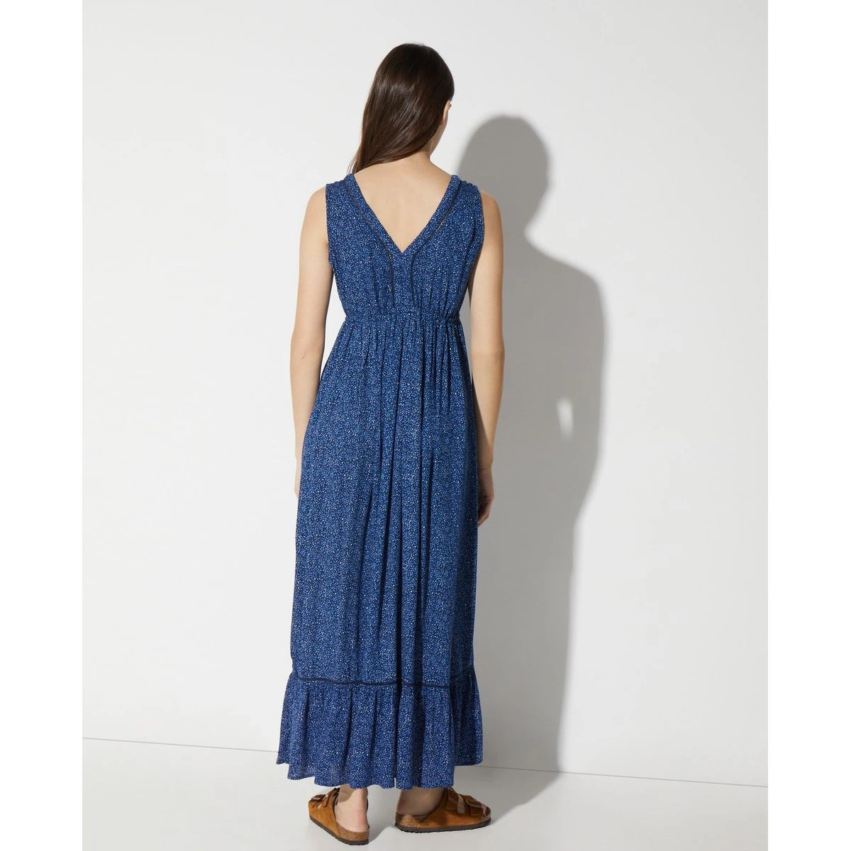 Robe Longue Sans Manches Avec Jupe Panneau 5 Robe Longue Sans Manches Avec Jupe Panneau – Image 5