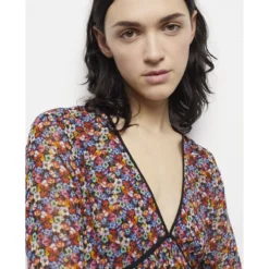 THE KOOPLES Robe Patineuse Imprimé Floral, Courte 21 THE KOOPLES Robe Patineuse Imprimé Floral, Courte -Velousia Soldes Boutique 04b845d461af5b83f67e349a579b0202