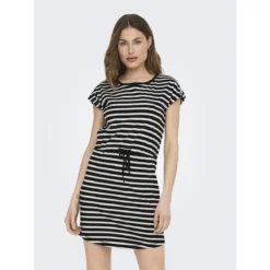 ONLY Robe Col Rond, Manches Courtes