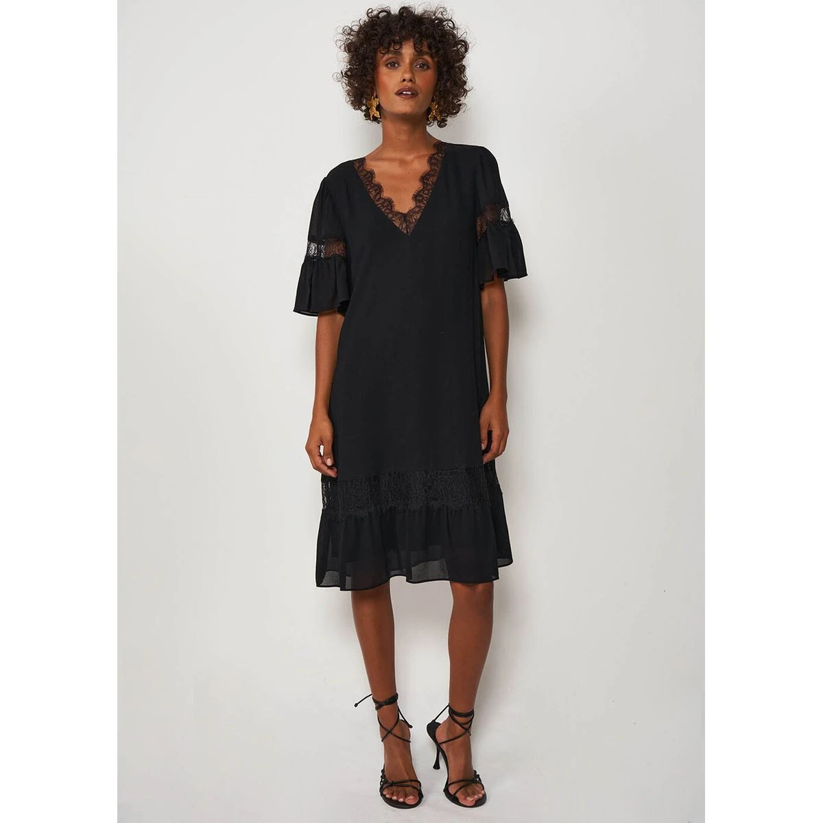 Robe Détails Dentelle 1 Robe Détails Dentelle