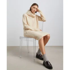 Robe En Tricot à Col Roulé -Velousia Soldes Boutique 1d3cba874fe3aeb1c80218c6a74a8bd7