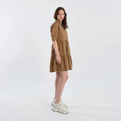 Robe évasée, Col Chemise, Manches Courtes -Velousia Soldes Boutique 1fd16da124b7dbc057e7784fead03088