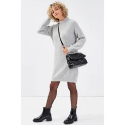 Robe Pull Droite Col Montant 10 Robe Pull Droite Col Montant -Velousia Soldes Boutique 34a28bab3437ea686396da038080c52e