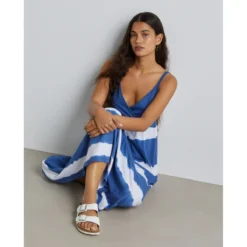 Robe Longue à Panneaux Avec Bretelles 14 Robe Longue à Panneaux Avec Bretelles -Velousia Soldes Boutique 3d58a5ef1f74d5e0957839814ebc8e9e