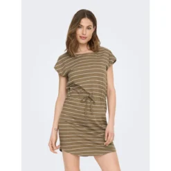 ONLY Robe Col Rond, Manches Courtes -Velousia Soldes Boutique 451955eb8387cae337a06aec9e2c1083