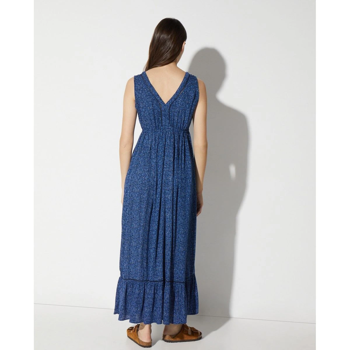 Robe Longue Sans Manches Avec Jupe Panneau 6 Robe Longue Sans Manches Avec Jupe Panneau – Image 6