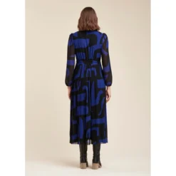 Robe Longue Plissée à Imprimé Graphique -Velousia Soldes Boutique 50bc508c8e850ea3e3d9fb3240711763