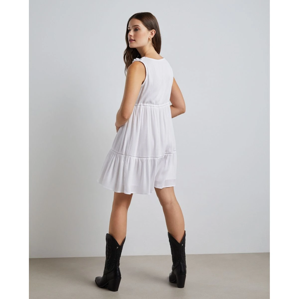 Robe Courte Légère 2 Robe Courte Légère – Image 2