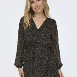 ONLY Robe Courte Fleurie, Col V 32 ONLY Robe Courte Fleurie, Col V -Velousia Soldes Boutique 58c54352e2c128544ab2931941866950