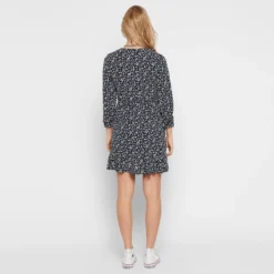 ONLY Robe Portefeuille Fleurie -Velousia Soldes Boutique 5ea03b5eb7ad065bf0fdaa1c4060dbd4