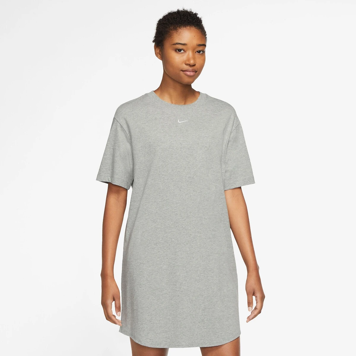 Nike Robe Sportswear Essential Manches Courtes 1 Nike Robe Sportswear Essential Manches Courtes