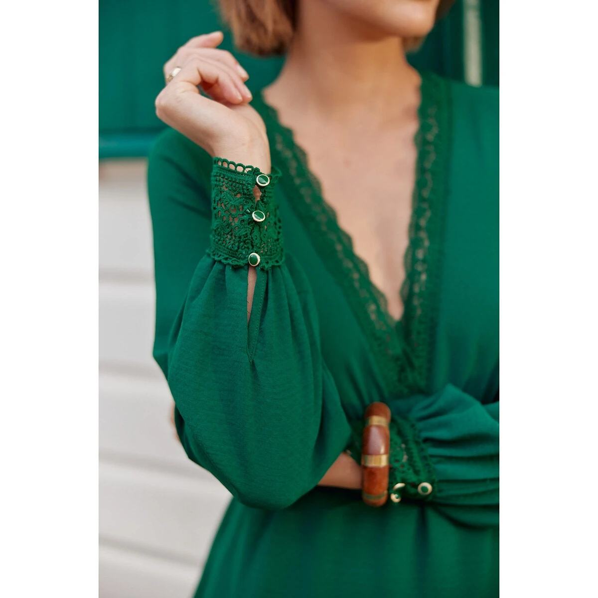 LA PETITE ETOILE Robe EVANGELINE Courte, Manches Longues, Col V 2 LA PETITE ETOILE Robe EVANGELINE Courte, Manches Longues, Col V – Image 2