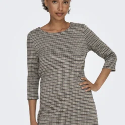 ONLY Robe Courte à Carreaux, Manches 3/4 -Velousia Soldes Boutique 7772ebdbeecf330d2b69e4957519da7c