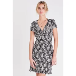 Robe évasée à Manches Courtes -Velousia Soldes Boutique 77a1571e883927f19645159d22ad8f96