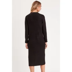 Robe Longue Droite Côtelée -Velousia Soldes Boutique 7ff76322776f13c8e2b6264b8503fca8