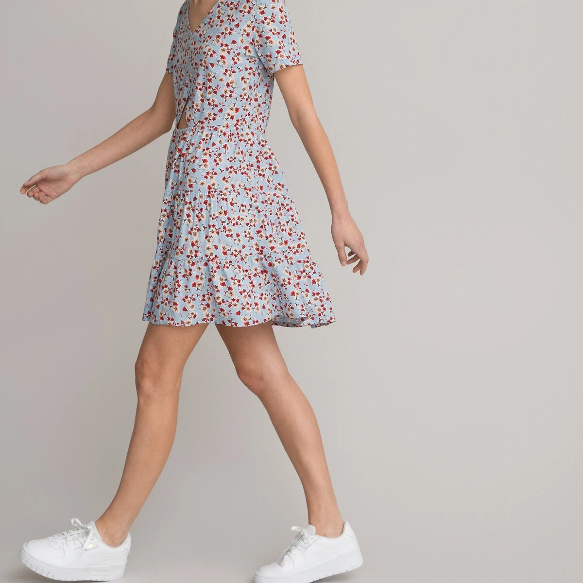 Robe Fluide à Manches Courtes, Imprimé Fleurs 2 Robe Fluide à Manches Courtes, Imprimé Fleurs – Image 2