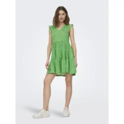 ONLY Robe Courte évasée, Col V 29 ONLY Robe Courte évasée, Col V -Velousia Soldes Boutique 83c01e009c7bca5e0cfc44cb3df895dc