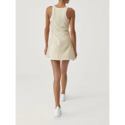 Born Living Yoga Robe De Sport Tennis Avec Brassière Intégrée LAVER -Velousia Soldes Boutique 850b03e515c7d9d099ce847f643a90e9