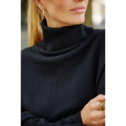 LA PETITE ETOILE Robe-pull à Col Roulé Et Manches Longues SIRIA 9 LA PETITE ETOILE Robe-pull à Col Roulé Et Manches Longues SIRIA -Velousia Soldes Boutique 8a890cafa1d2bd1c1180461f87f1a5bf