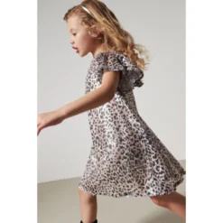 Next Robe à Sequins à Manches Courtes -Velousia Soldes Boutique 8e0351f8bc8585c04f548be8c75f04b7