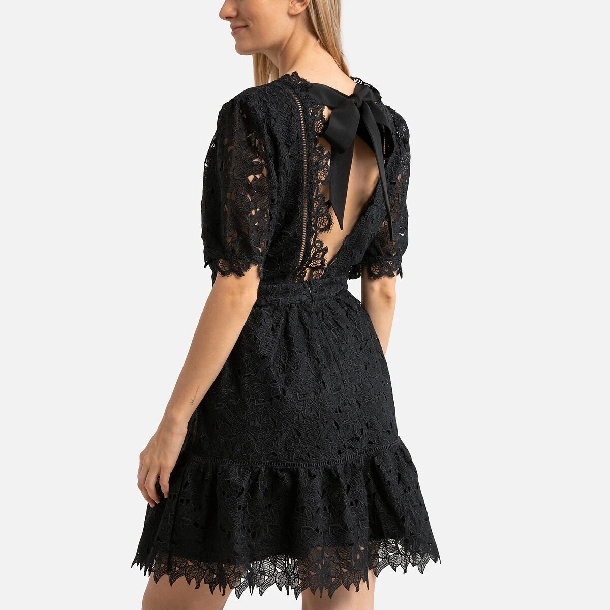 Suncoo Robe Courte évasée En Dentelle COROLLE 4 Suncoo Robe Courte évasée En Dentelle COROLLE – Image 4