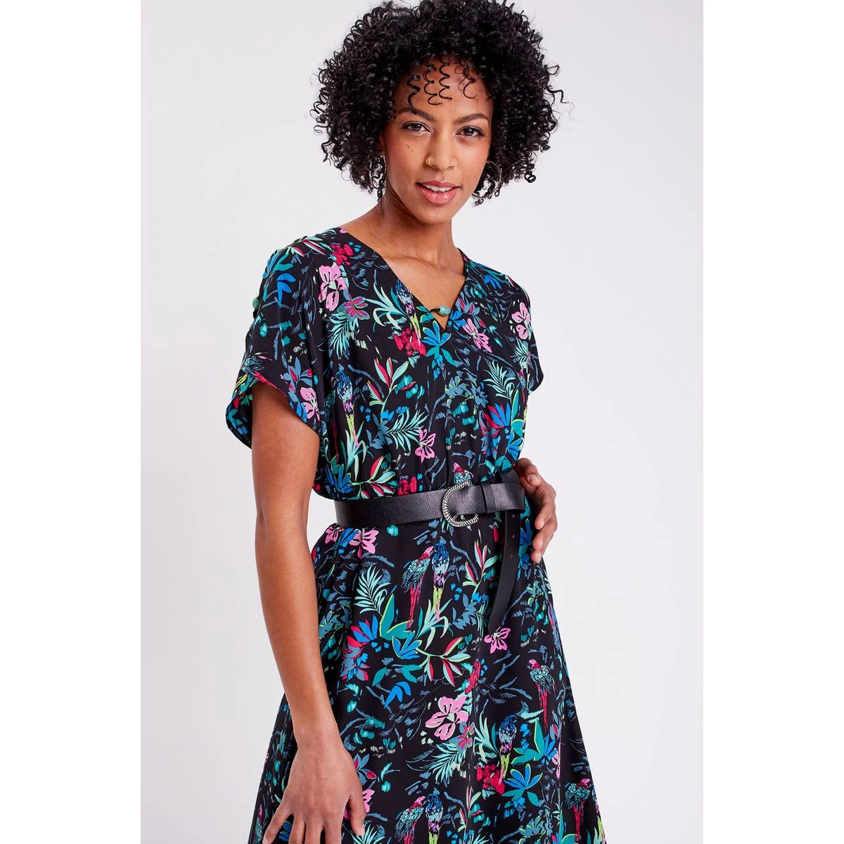 Robe Longue à Manches Courtes 1 Robe Longue à Manches Courtes