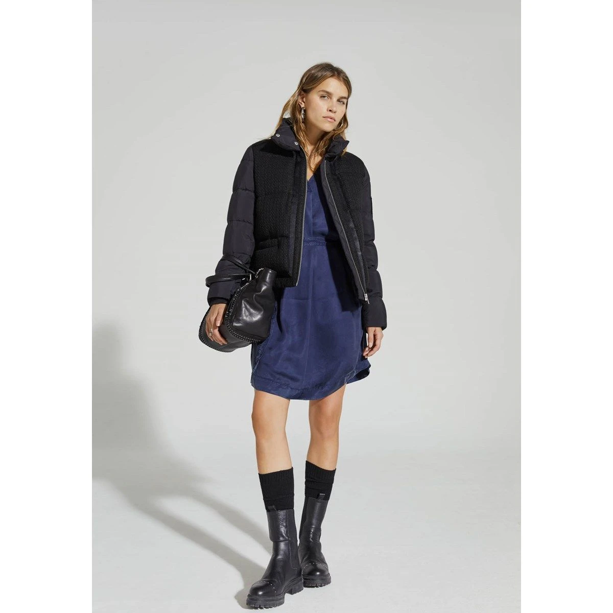 Ikks Robe Courte En Cupro Et Pattes épaules 7 Ikks Robe Courte En Cupro Et Pattes épaules – Image 7