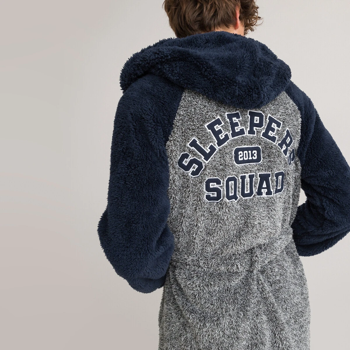 Robe De Chambre à Capuche En Maille Douce 1 Robe De Chambre à Capuche En Maille Douce