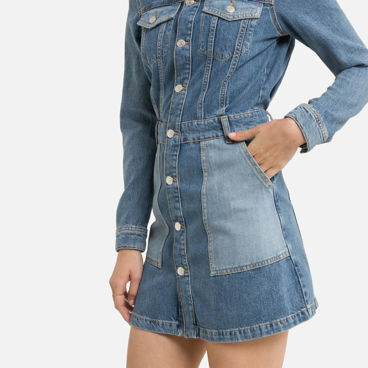 THE KOOPLES Robe Courte En Jean Délavé Boutonnée 5 THE KOOPLES Robe Courte En Jean Délavé Boutonnée – Image 5