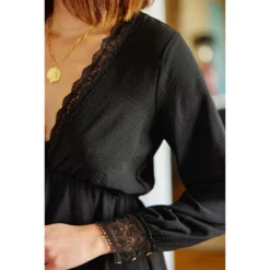 LA PETITE ETOILE Robe EVANGELINE Courte, Manches Longues, Col V 20 LA PETITE ETOILE Robe EVANGELINE Courte, Manches Longues, Col V -Velousia Soldes Boutique b30d3ba3972f98520ae09a9f416eaccd