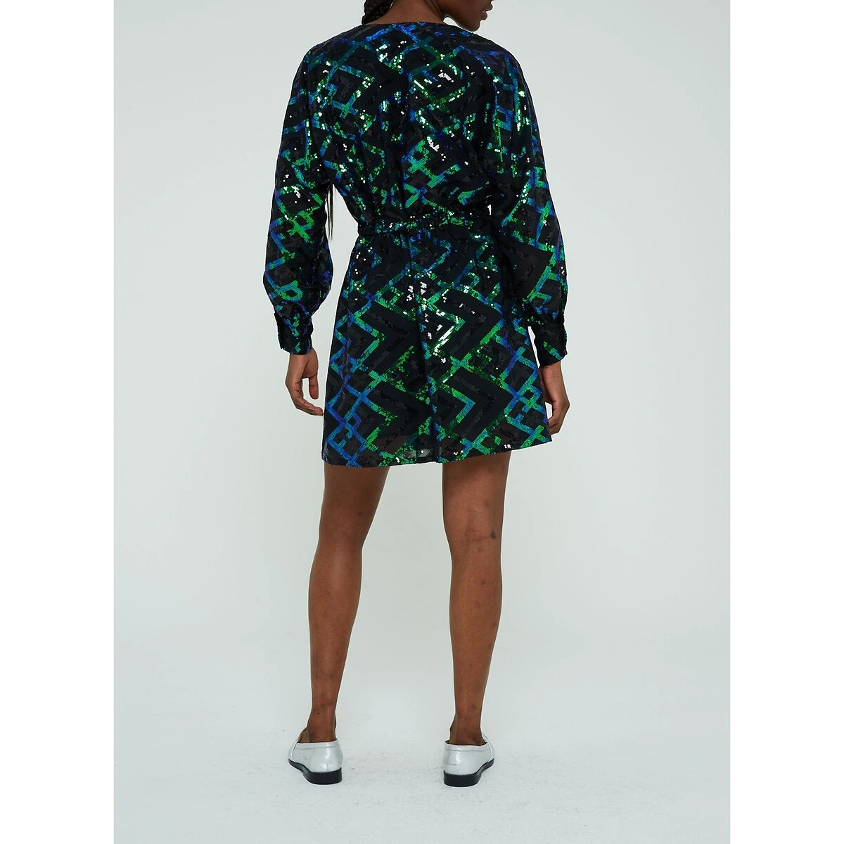 Robe Cache-cœur Courte à Sequins LORETTE 5 Robe Cache-cœur Courte à Sequins LORETTE – Image 5