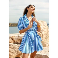 LA PETITE ETOILE Robe Droite, Courte, Manches Courtes SHARHON