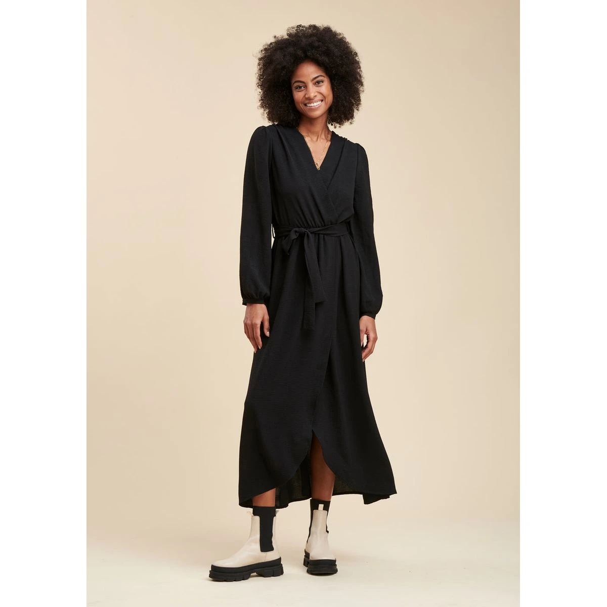 Robe Longue Faux Portefeuille 2 Robe Longue Faux Portefeuille – Image 2