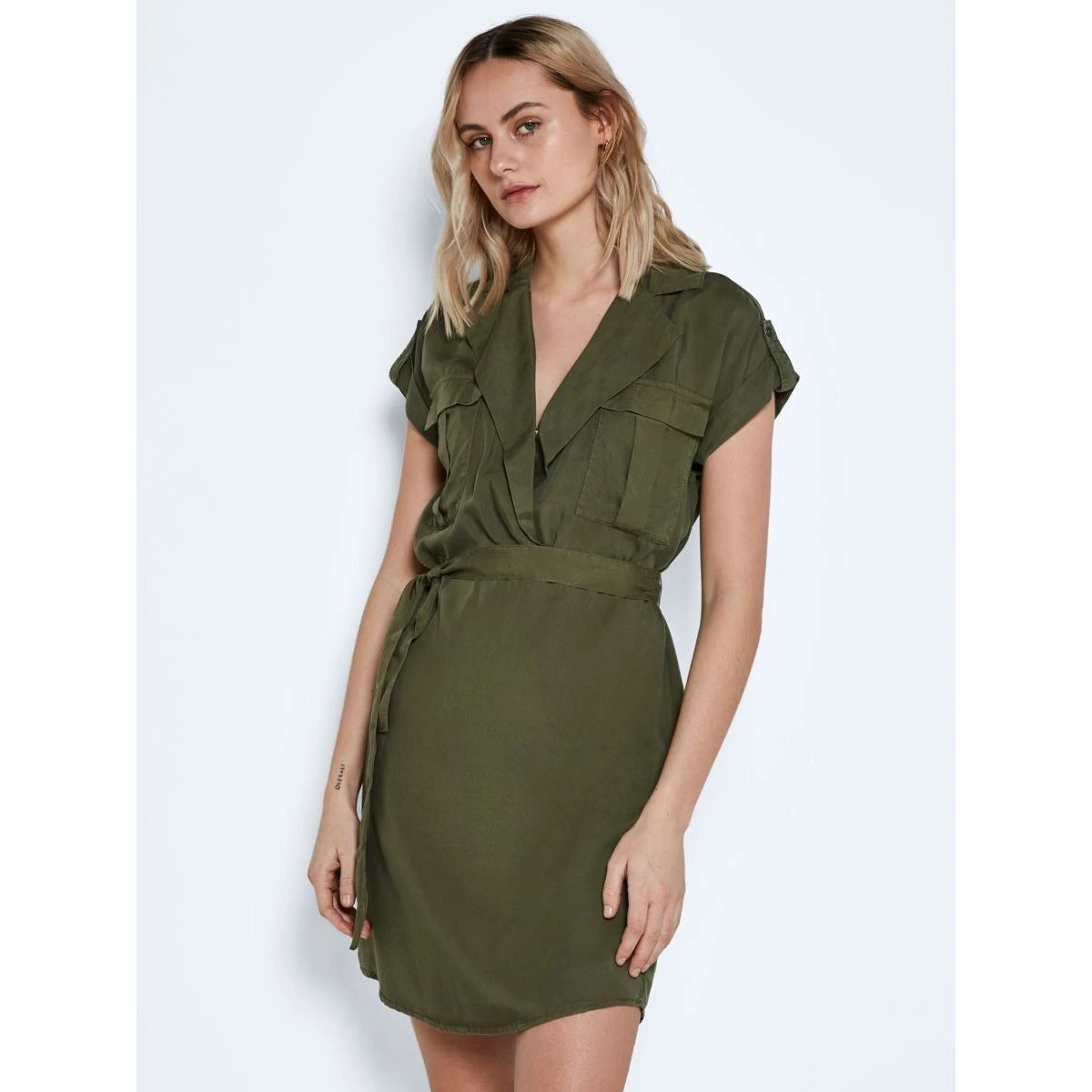 Noisy May Robe Chemise à Nouer 15 Noisy May Robe Chemise à Nouer – Image 15