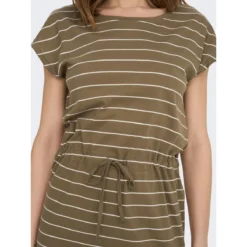 ONLY Robe Col Rond, Manches Courtes -Velousia Soldes Boutique c88045b768df82186bbc17d75278a8a8