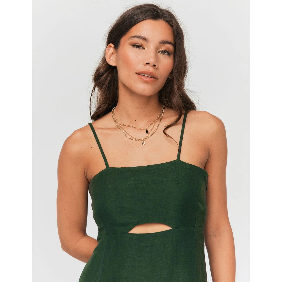 Robe Courte En Lin Cut Out Poitrine 6 Robe Courte En Lin Cut Out Poitrine – Image 6