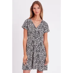 Robe Droite Manches Courtes -Velousia Soldes Boutique cfe1dc34ca7034e95d5852a517ac50fb