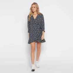 ONLY Robe Portefeuille Fleurie -Velousia Soldes Boutique ebef088e04416fd6eae4d930057a8129