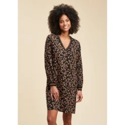 Robe Courte Coupe Droite à Imprimé Léopard -Velousia Soldes Boutique f3e01e8878adb9f34b6598eb0ddc6941