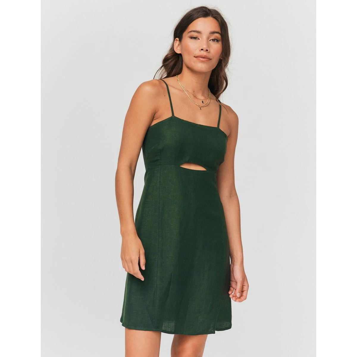 Robe Courte En Lin Cut Out Poitrine 4 Robe Courte En Lin Cut Out Poitrine – Image 4