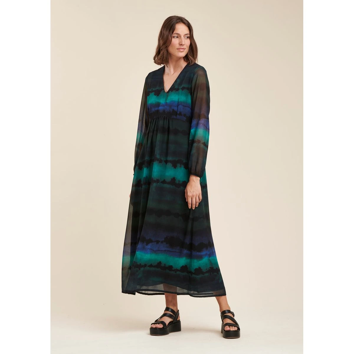 Robe Longue En Voile De Polyester Tie & Dye 3 Robe Longue En Voile De Polyester Tie & Dye – Image 3